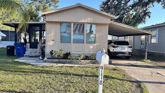 Photo of 9118 Mcmillan Ln, Tampa, FL
