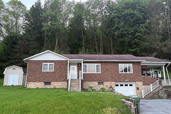 Photo of 1397 Vine St, Northern Cambria, PA