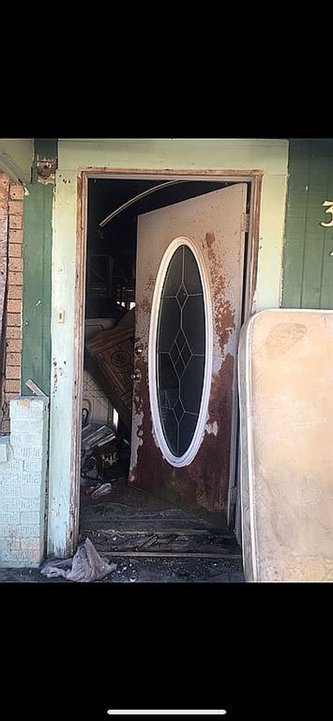 Additional photo of property located at 3267 Washington St