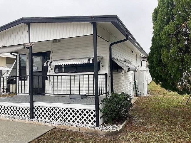 Image of 37543 Anna Maria Ln