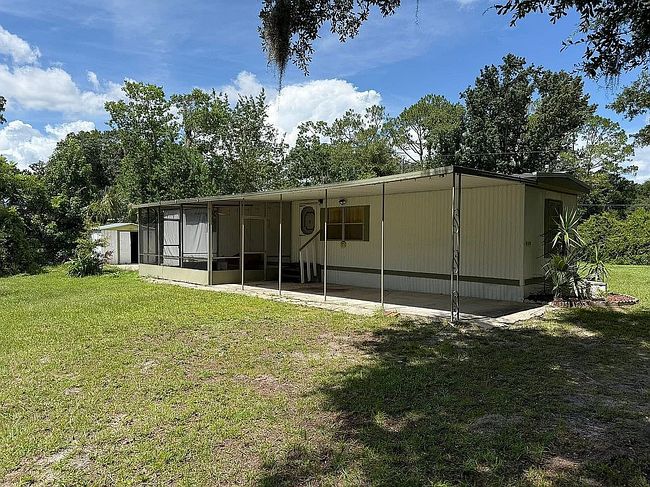 Photo of 100 Soto St