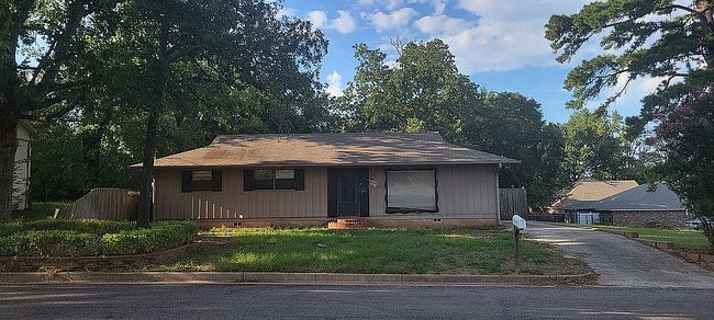 Photo of 3628 Mcdonald Rd