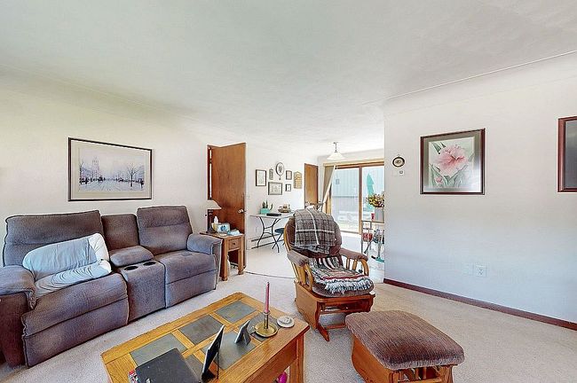 Photo of 107 Mill Ave, Springville, IA