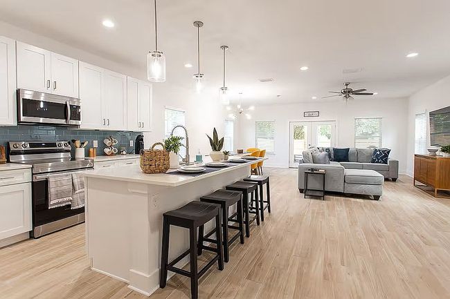 Photo of 920 1st Ave S, Jacksonville Beach, FL