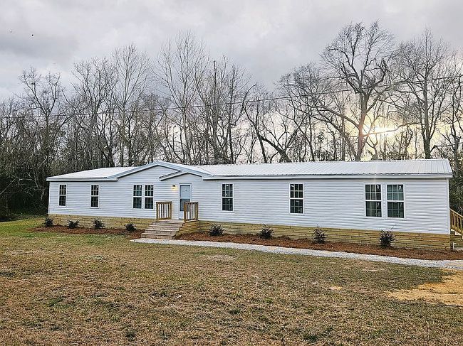 Photo of 525 Horsefly Rd