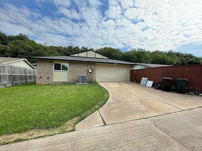 Photo of 1456 Waterton Dr, Plano, TX