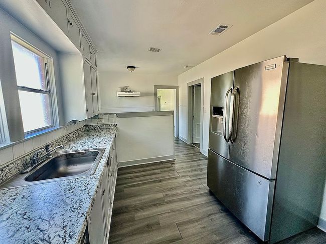 Photo of 1203 Thompson St, Bridgeport, TX