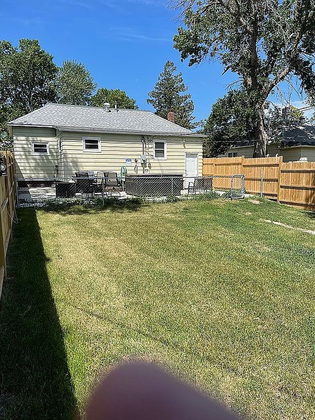 Image of 3104 Chicago St