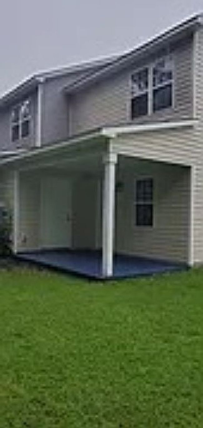 Photo of 304 Burley Dr, Hubert, NC