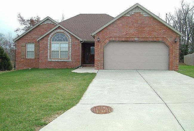 Image of 5798 S Meadowbrook Ave