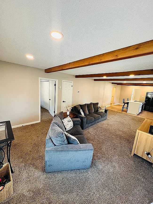 Photo of 701 S 3rd St, Madison, KS