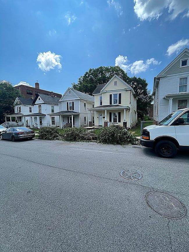 Photo of 705 Stewart Ave Se, Roanoke, VA