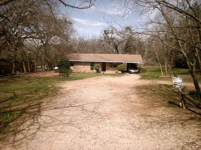 Photo of 1476 Church Rd, Durant, OK