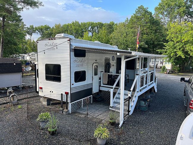 Photo of 111 Beach Harbor Dr #E272, Grasonville, MD