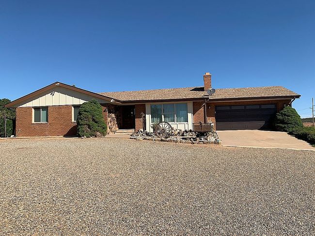 Photo of 740 S Dairy Ln