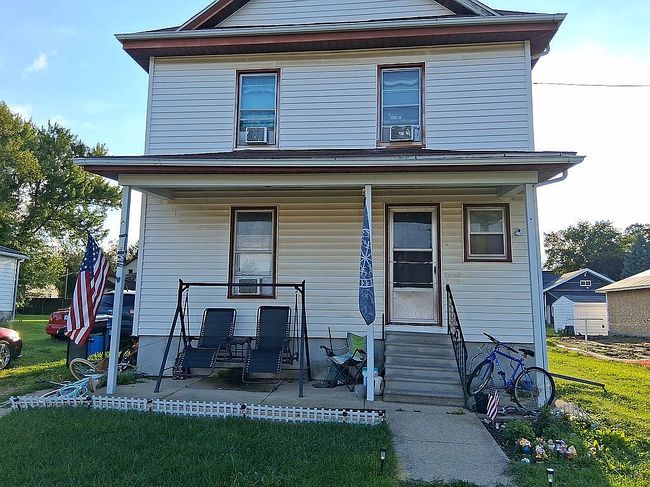 Photo of 263 S Water Ave