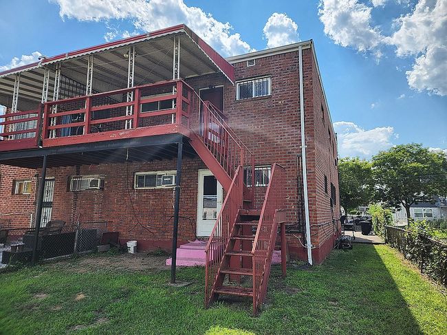 Photo of 312 Beach 68th St, Far Rockaway, NY