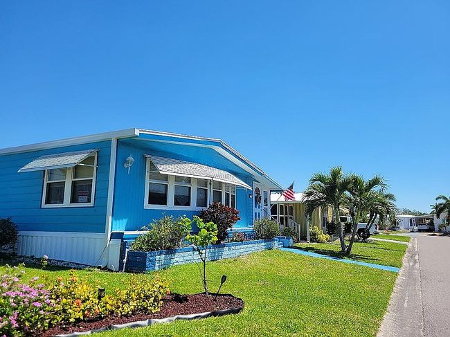 Photo of 3901 71st St W, Bradenton, FL