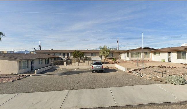 Image of 2841 Mcculloch Blvd N