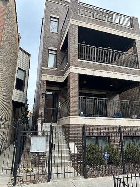 Preview of property located at 1242 W Grace St #2