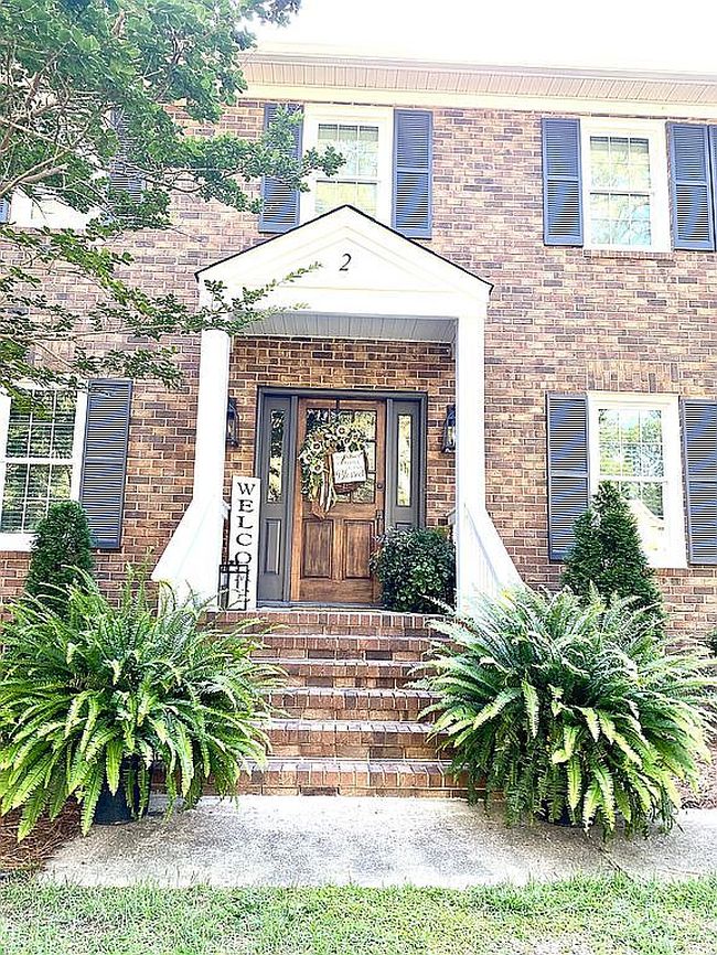 Photo of 2 Pine Needle Cir