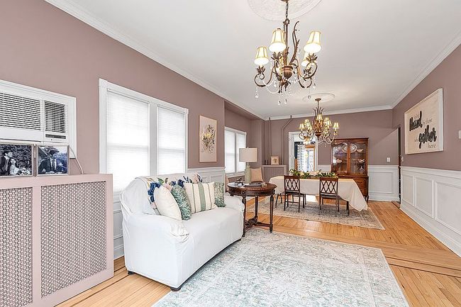 Image of 40 Oakland Ave