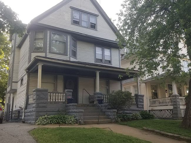 Additional photo 1 of property located at 1312 E 82nd St