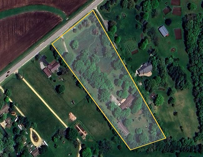 Additional photo 3 of property located at 7356 Kishwaukee Rd