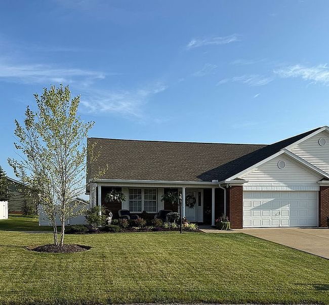 Photo of 51982 Blue Spruce Dr, Saint Clairsville, OH