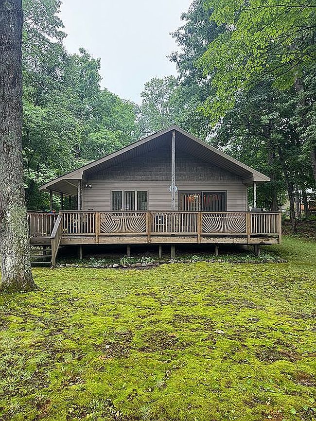 Photo of 7033 W C Cross Dr Ne, Kalkaska, MI