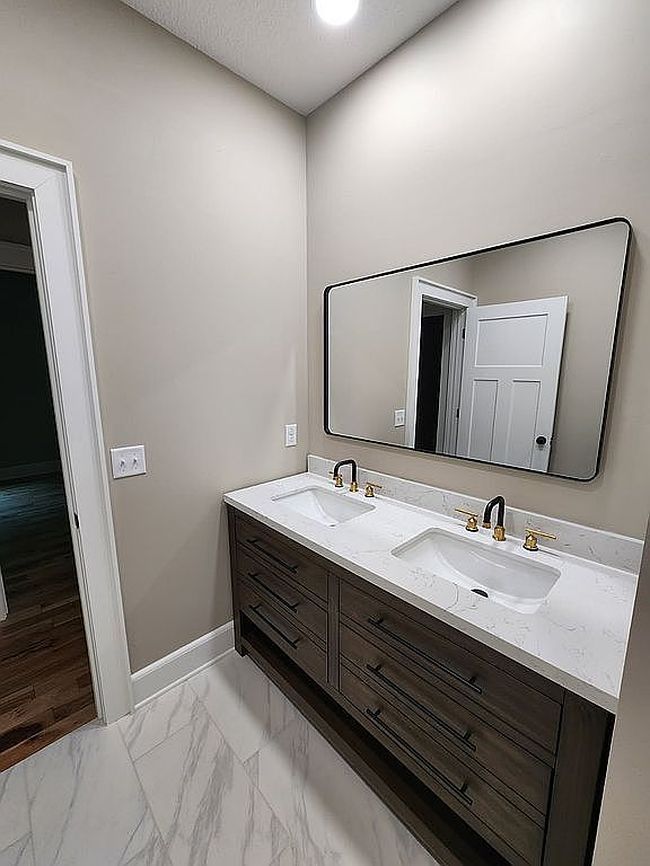 Photo of 101 Kinsington Dr, Sylva, NC