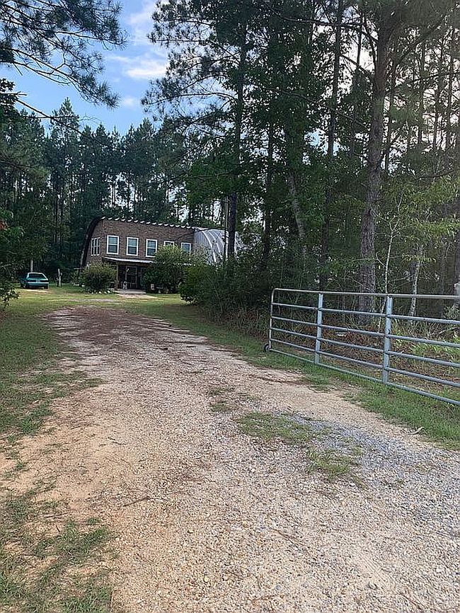 Photo of 3243 Highway 63 S, Lucedale, MS