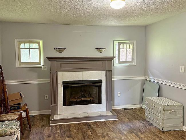 Image of 127 Landers Dr