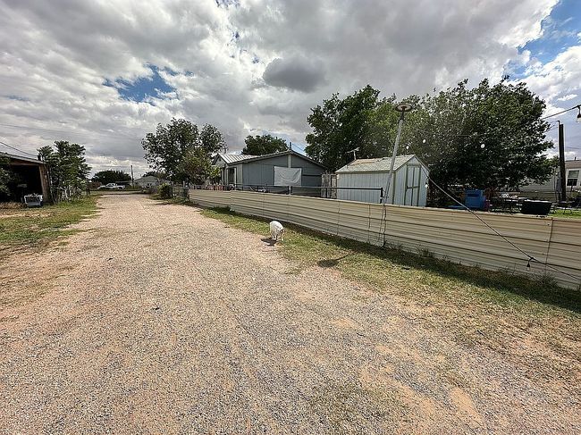 Image of 2200 John Ave