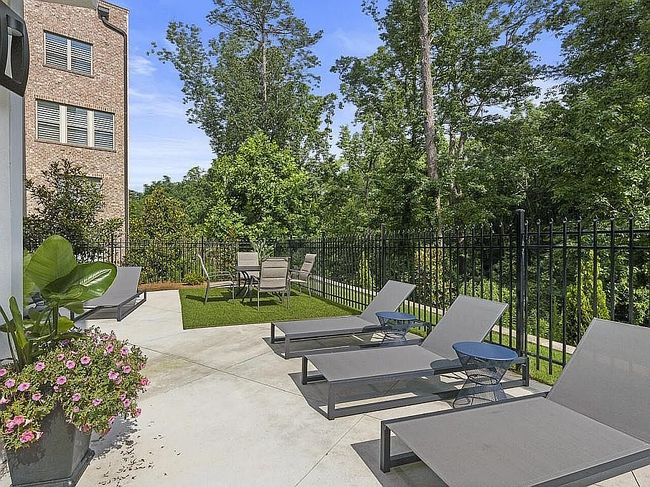 Photo of 6890 Peachtree Dunwoody Rd, Sandy Springs, GA
