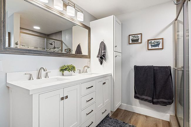 Image of 40223 E Ruppert Rd