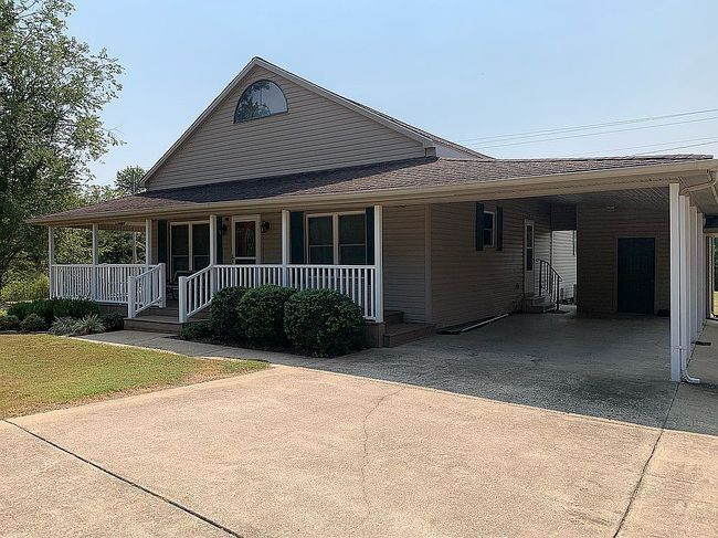 Preview of property located at 3550 State Line Rd