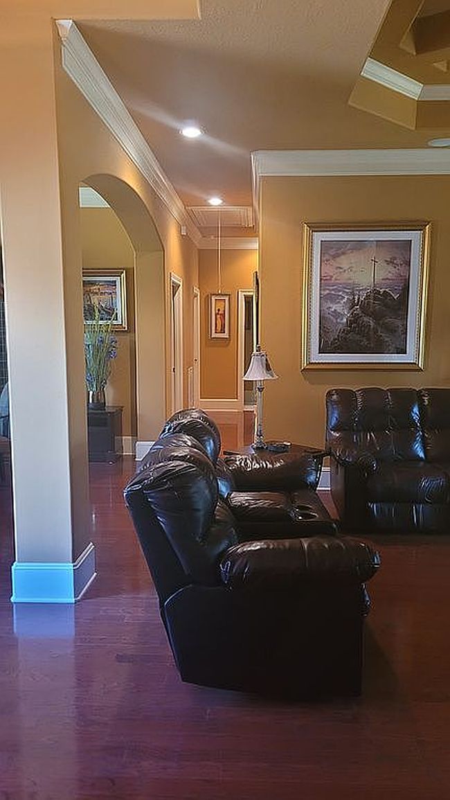 Additional photo 3 of property located at 18218 Steele Point Dr