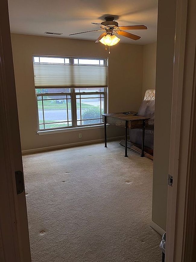 Image of 3905 Ivanhoe Blvd