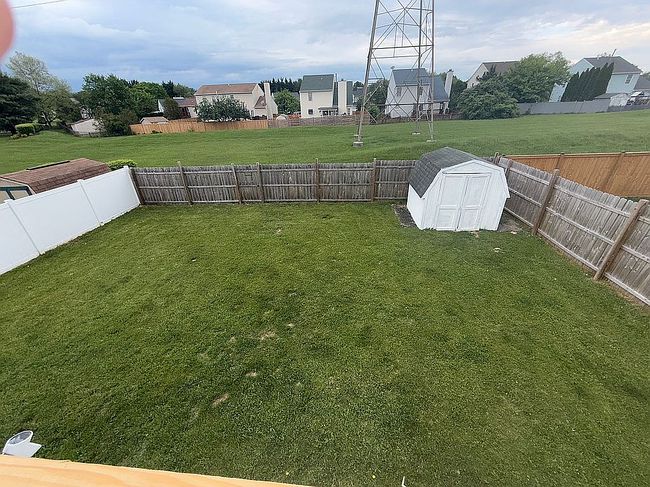 Image of 2152 Collingwood Ln