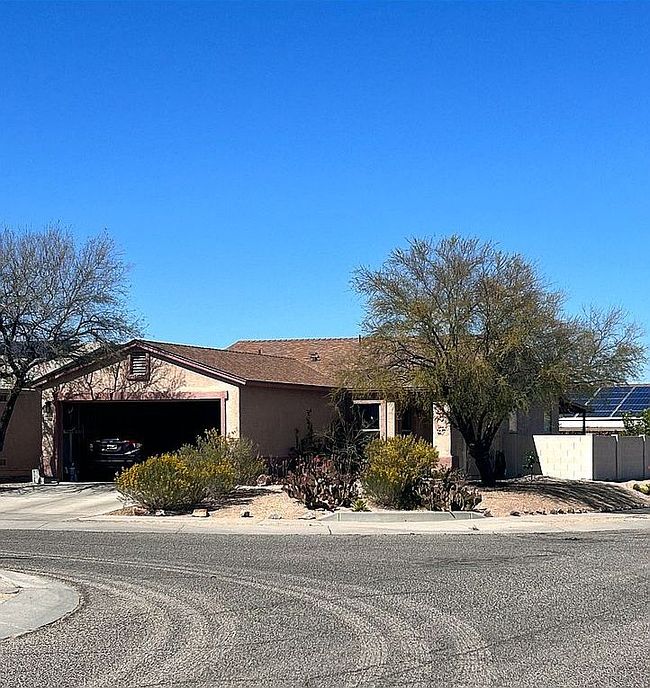 Photo of 2599 E Windsor Castle Ln
