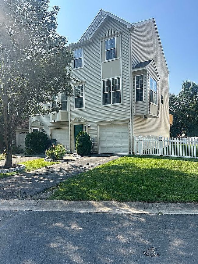 Photo of 72 Mule Deer Ct, Elkton, MD