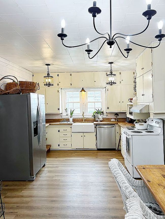 Image of 128 N Fulton St