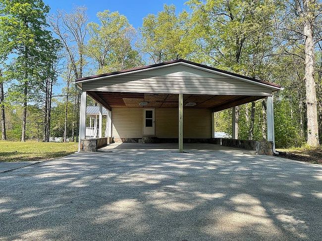 Image of 660 Holly Creek Dr