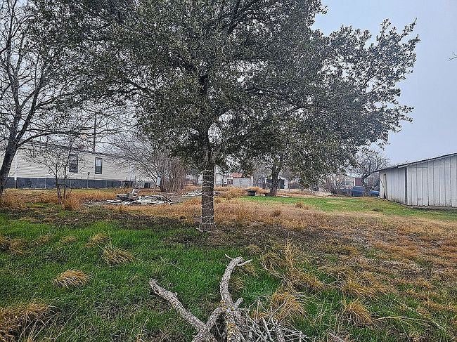 Additional photo of property located at 962 Avenue I