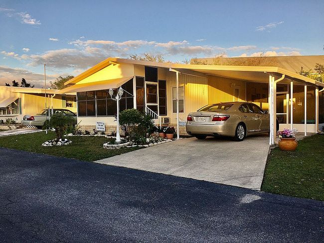Photo of 900 9th Ave E Lot 127, Palmetto, FL