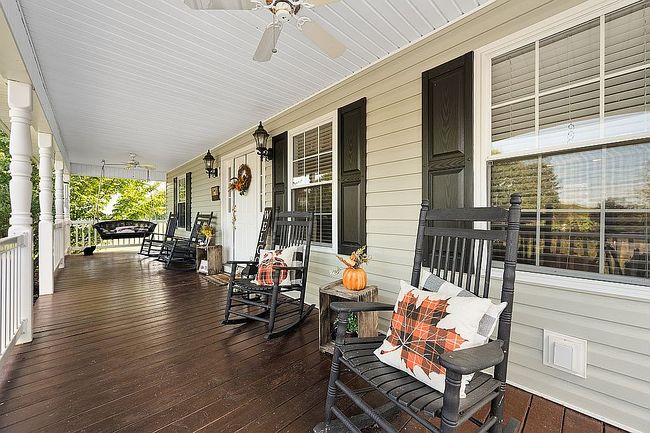 Additional photo 3 of property located at 18090 Brekenridge Ct