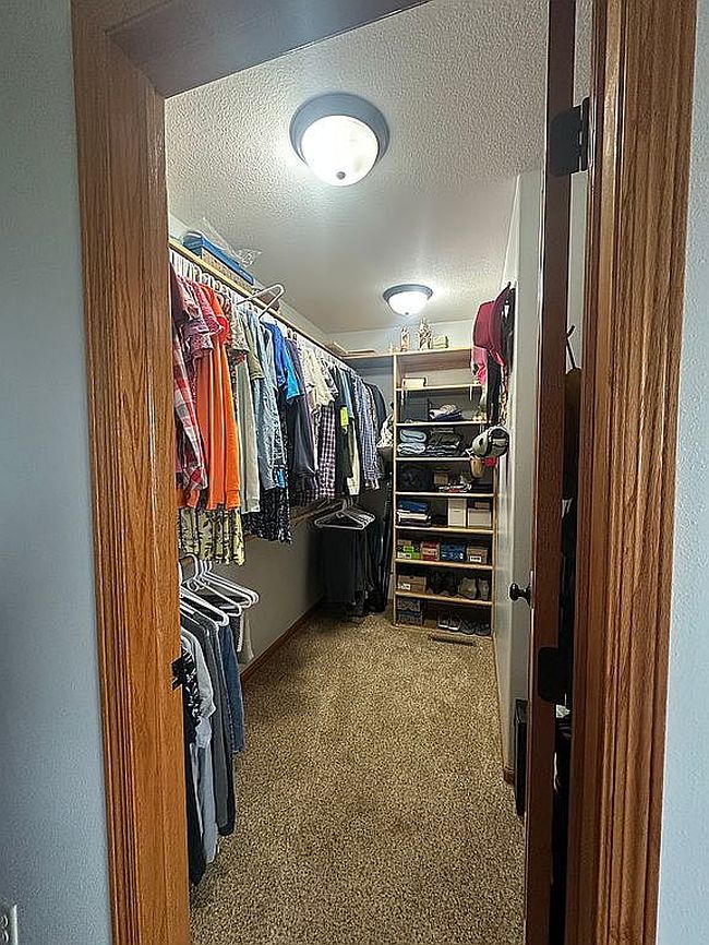 Image of 12068 Lohre Rd