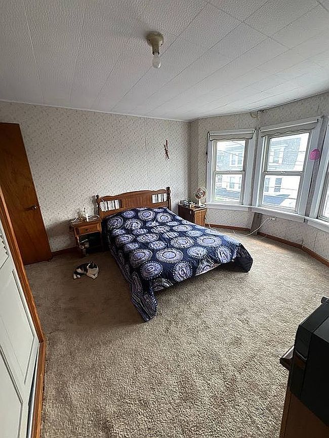 Photo of 705 E Dewart St, Shamokin, PA