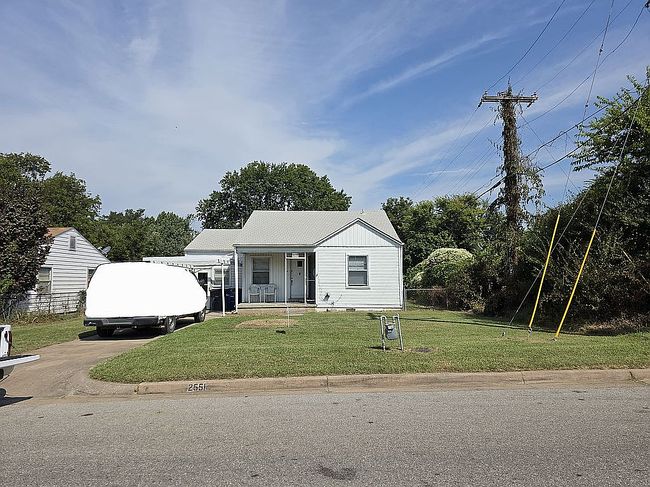 Preview of property located at 2551 E Newton St